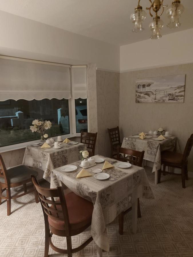 Blackrock Carole Ville Guesthouse Cork Exteriör bild