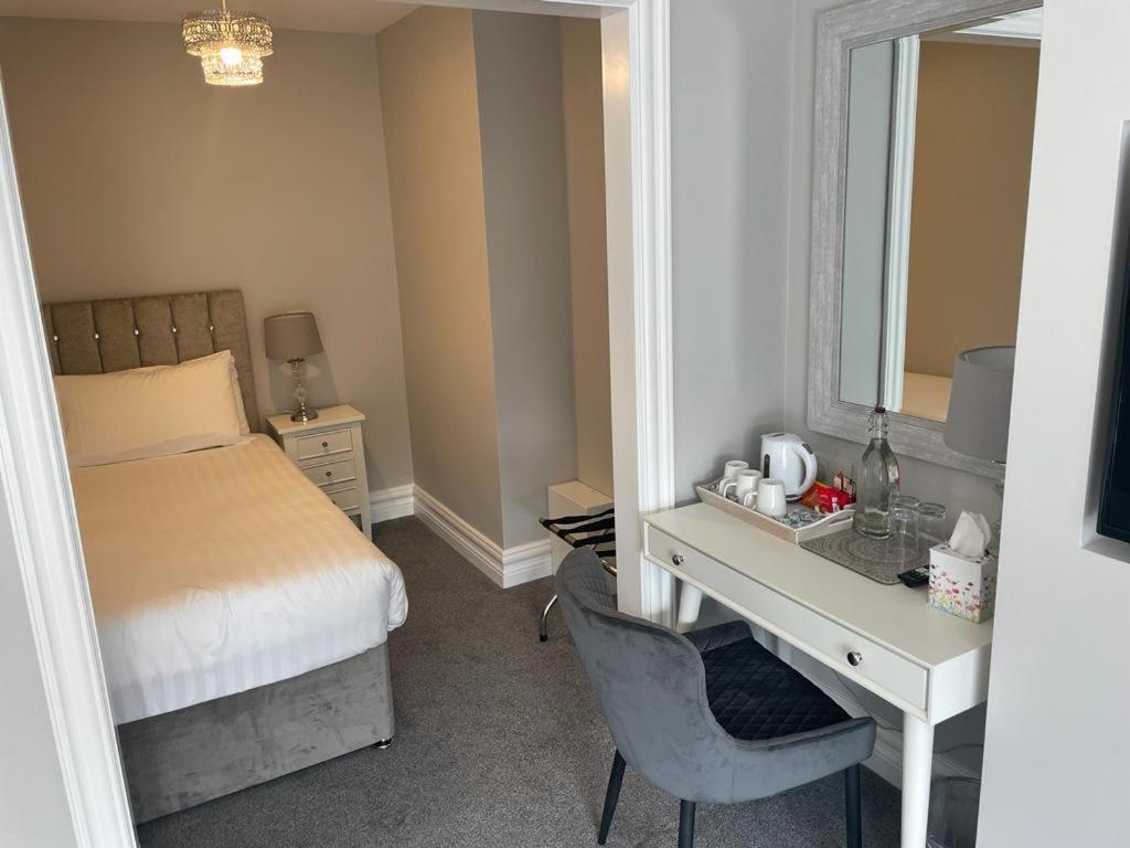 Blackrock Carole Ville Guesthouse Cork Exteriör bild