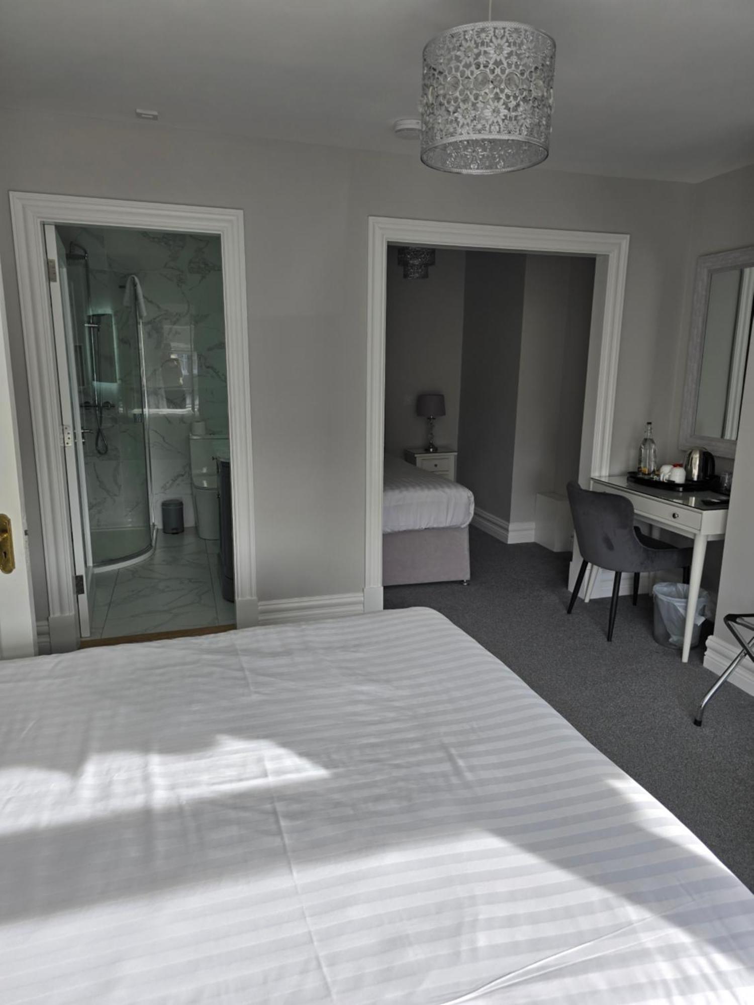 Blackrock Carole Ville Guesthouse Cork Exteriör bild